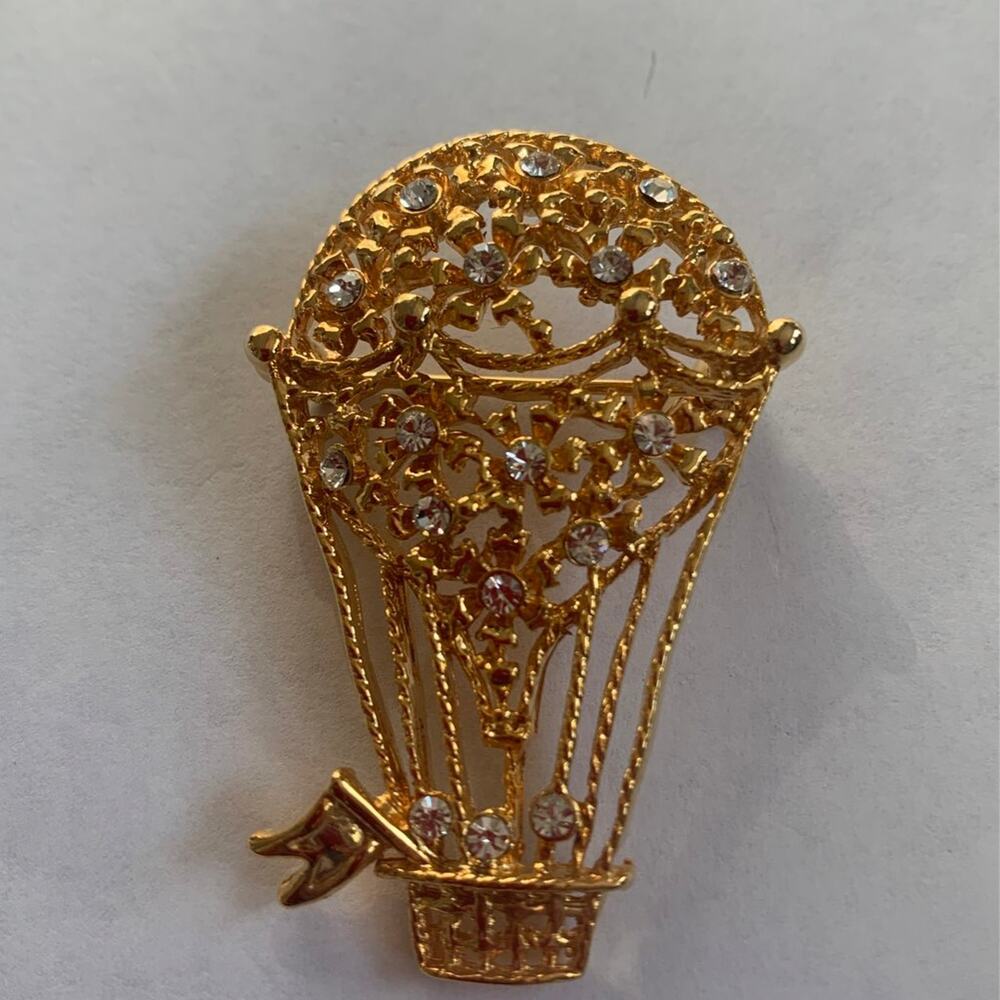 Vintage Gold Toned Hot Air Balloon with Rhinestones Brooch